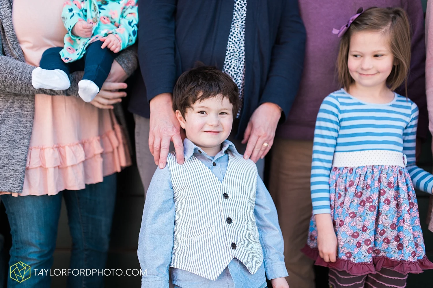 fort-wayne-indiana-family-photographer-taylor-ford-photography-van-wert-lima-ohio-soaff-park_1647.jpg