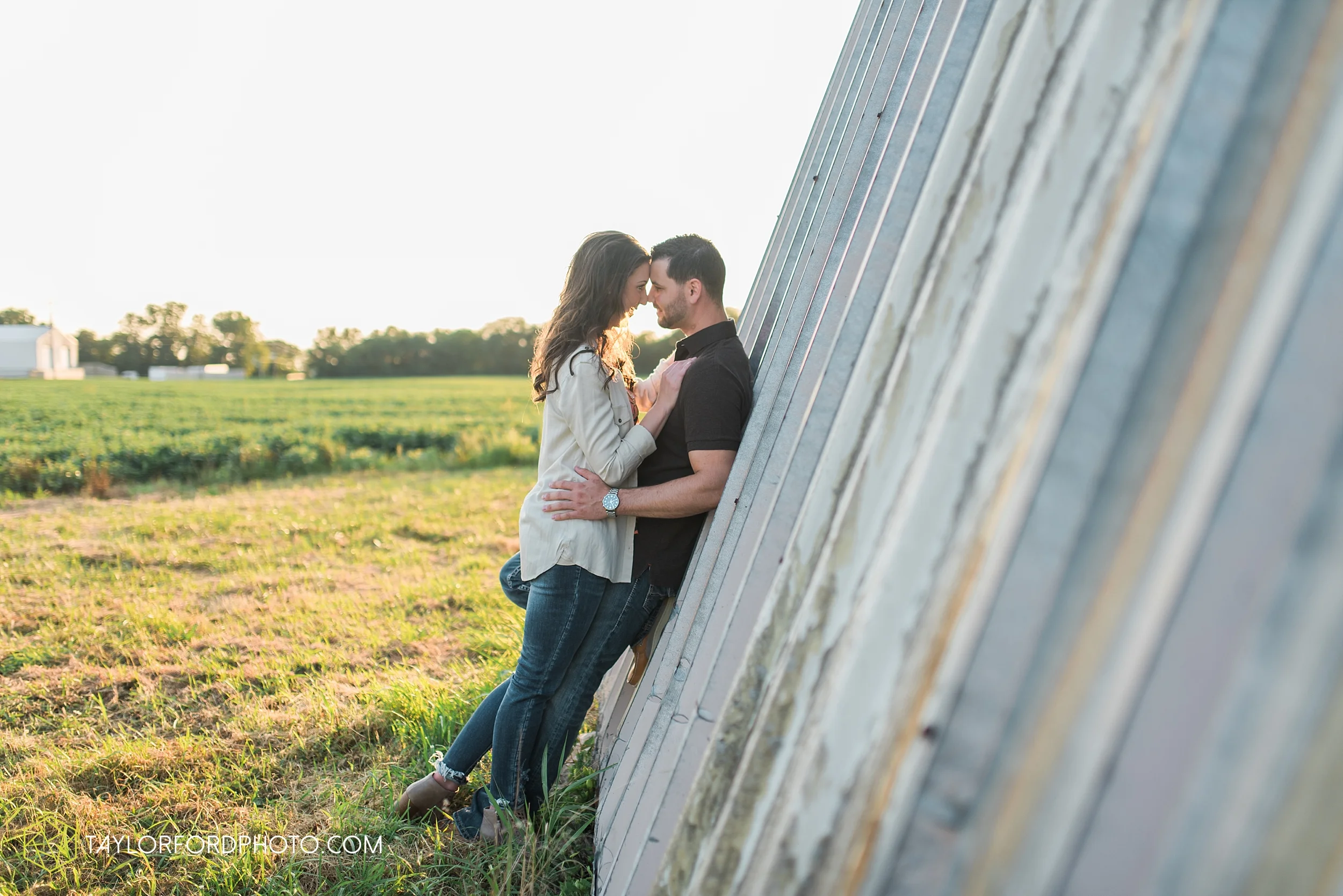 celina-coldwarter-ohio-engagement-wedding-photographer-Taylor-Ford-Photography-Ohio-Indiana_2300.jpg