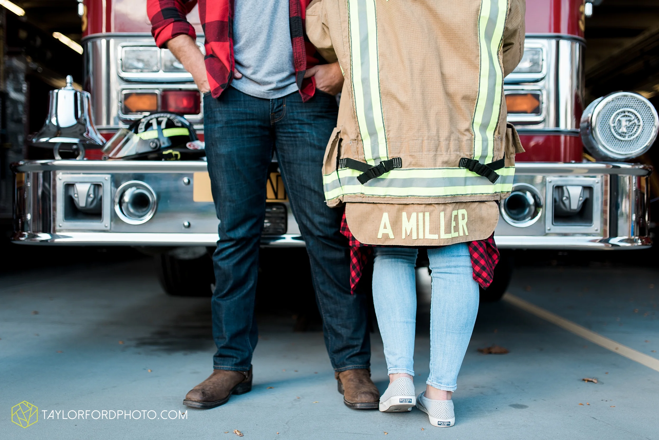 van-wert-ohio-engagement-wedding-photographer-Taylor-Ford-Photography_3595.jpg