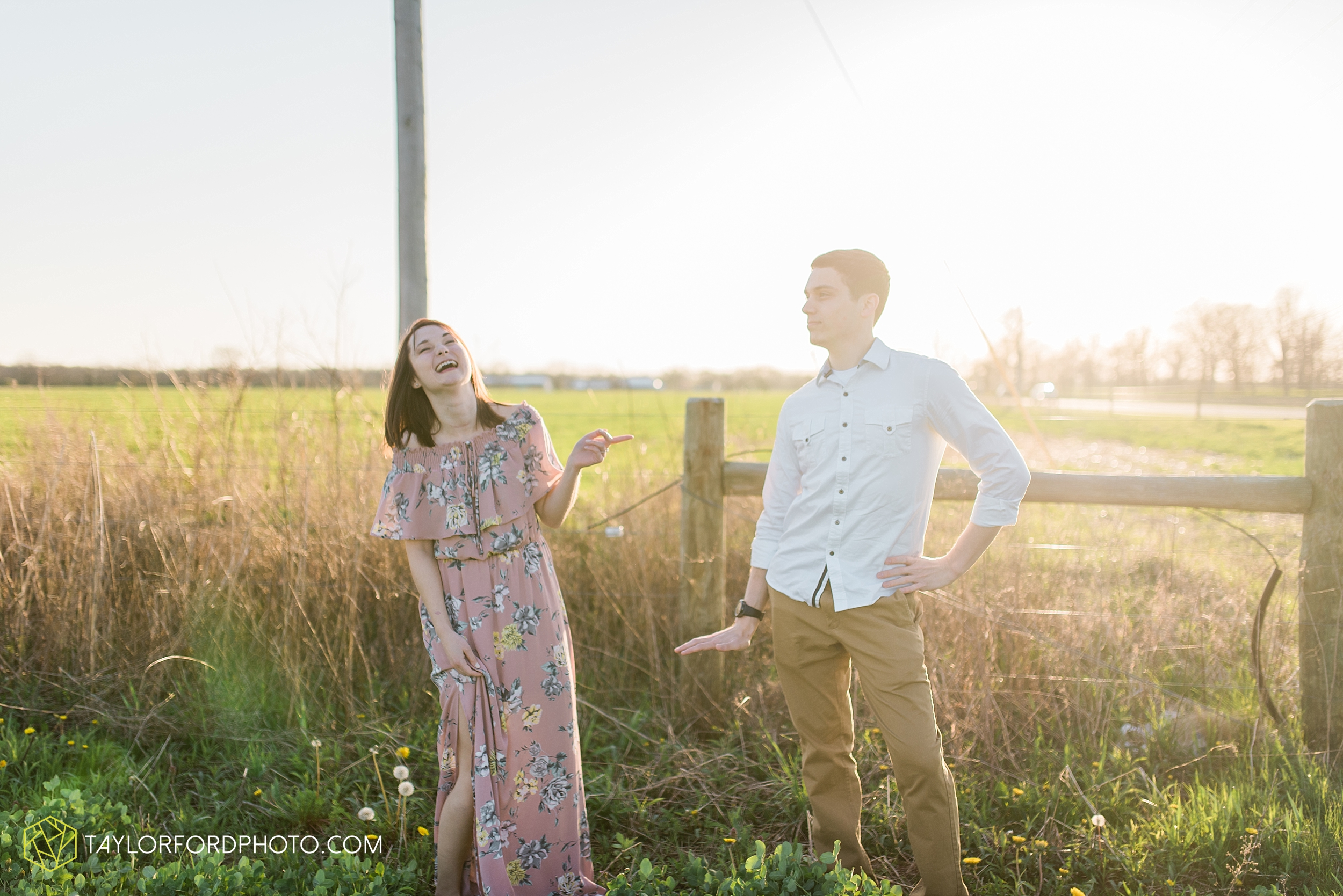 troy-ohio-engagement-wedding-photographer-Taylor-Ford-Photography_7041.jpg