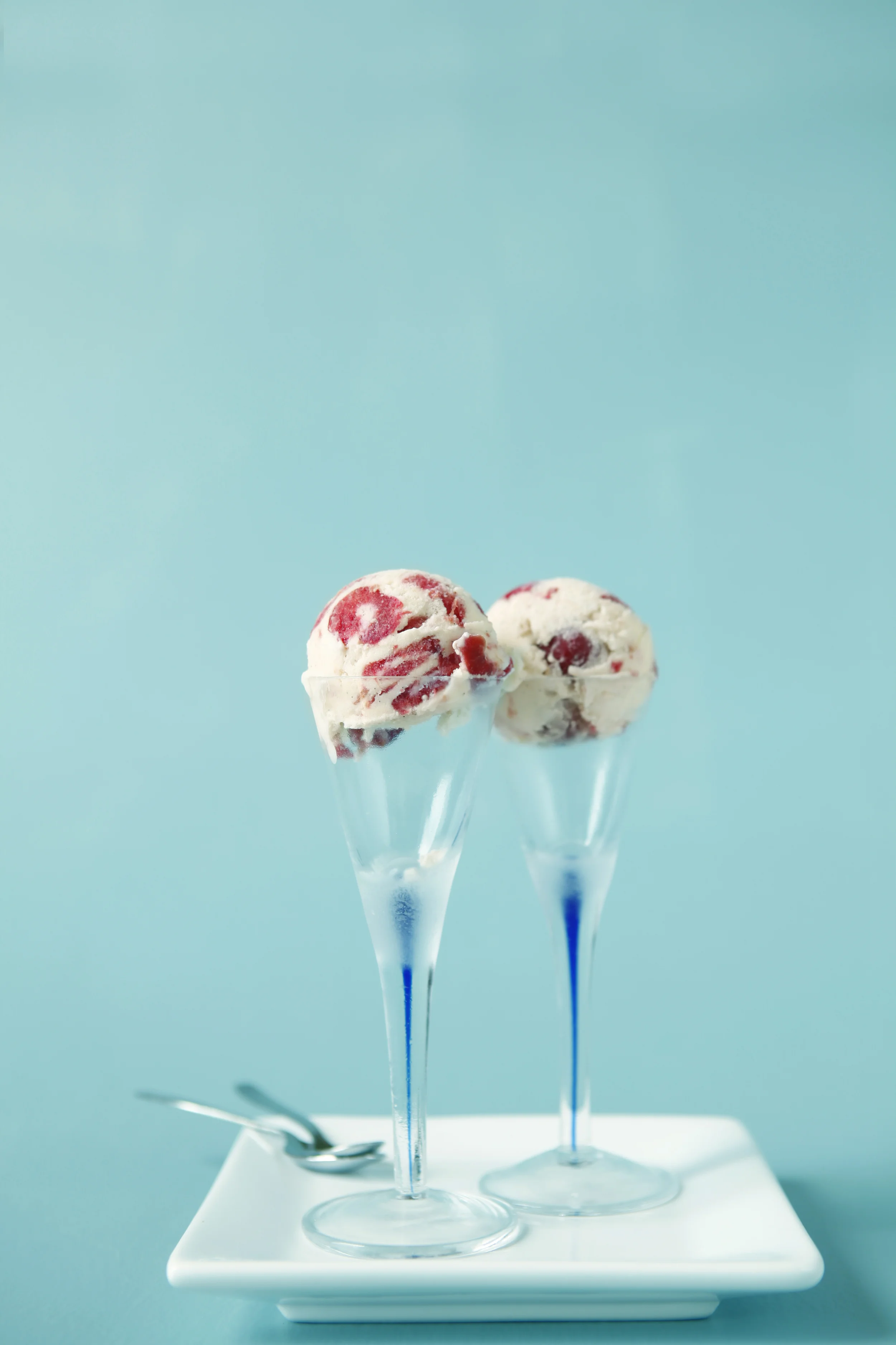 Seasonal cherry ice cream 4791.jpg