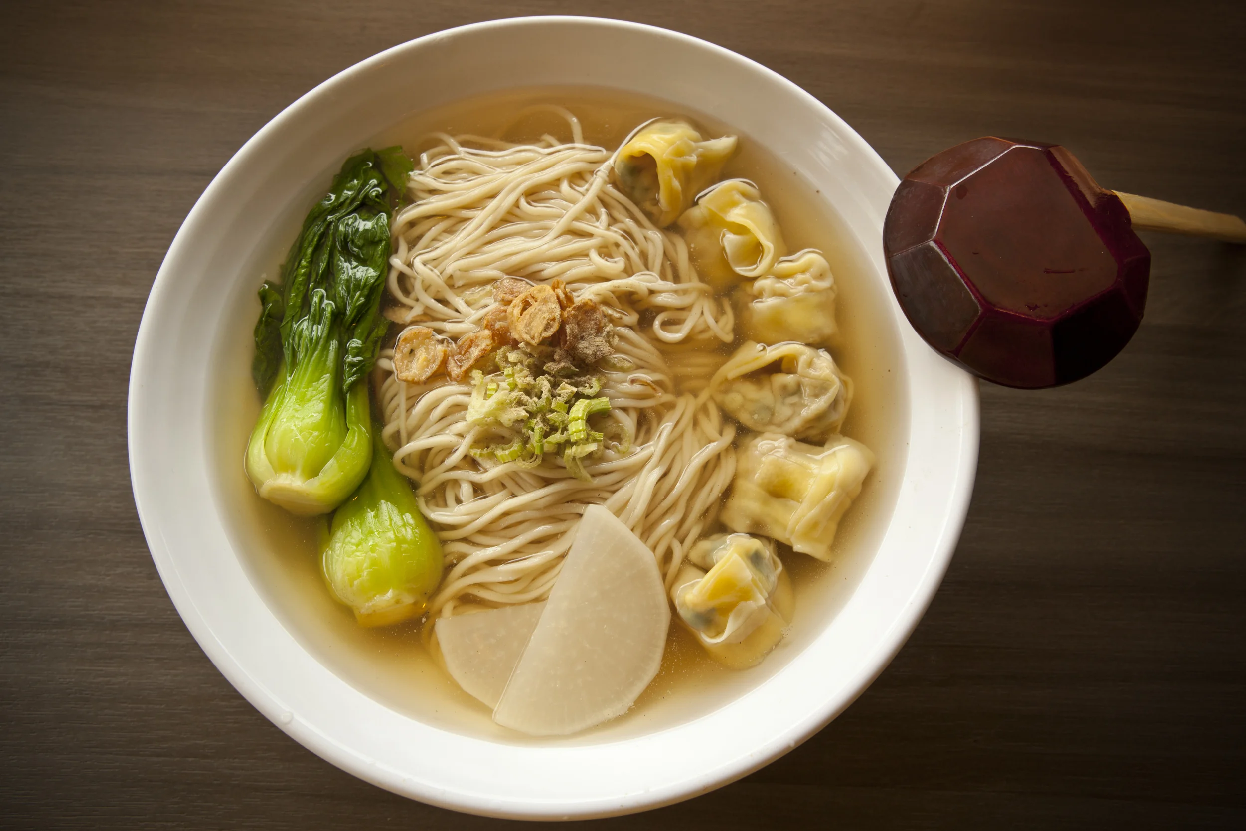 Everyday Noodles shrimp pork wonton noodle soup 3832.jpg