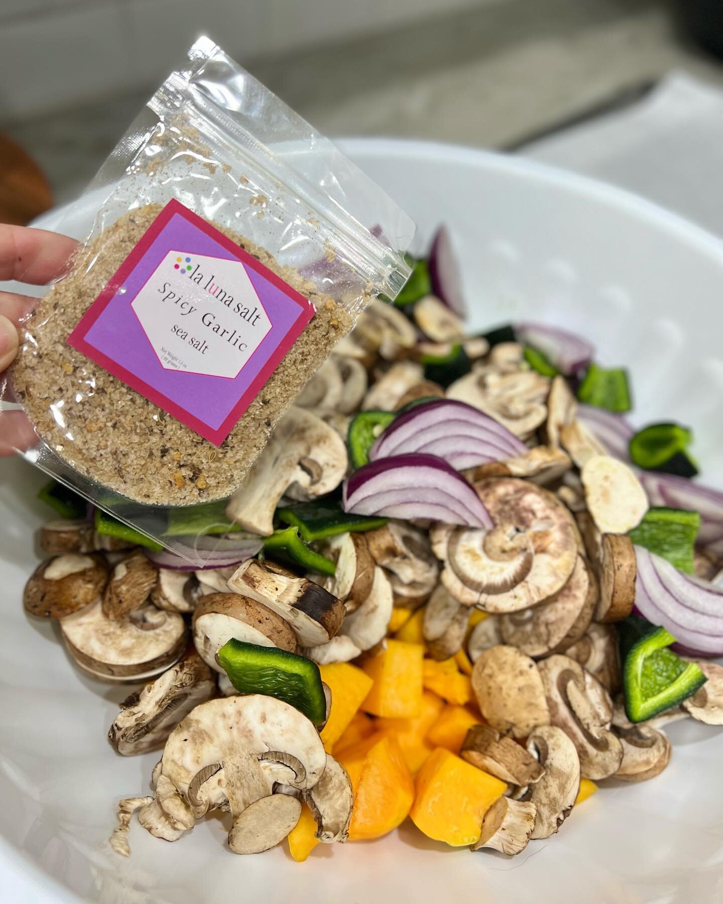 Veggie prep. 

Tossed them with a little olive oil and Spicy Garlic sea salt- boom 💥 They&rsquo;re delicious! I&rsquo;m going to pair them with garlic butter chicken.