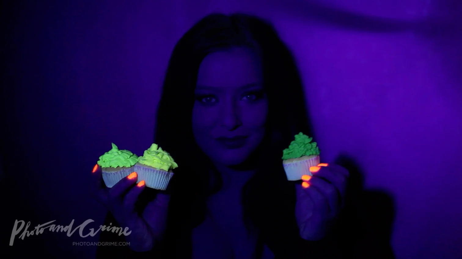 Green UV Glow in the Dark Cupcake Recipe