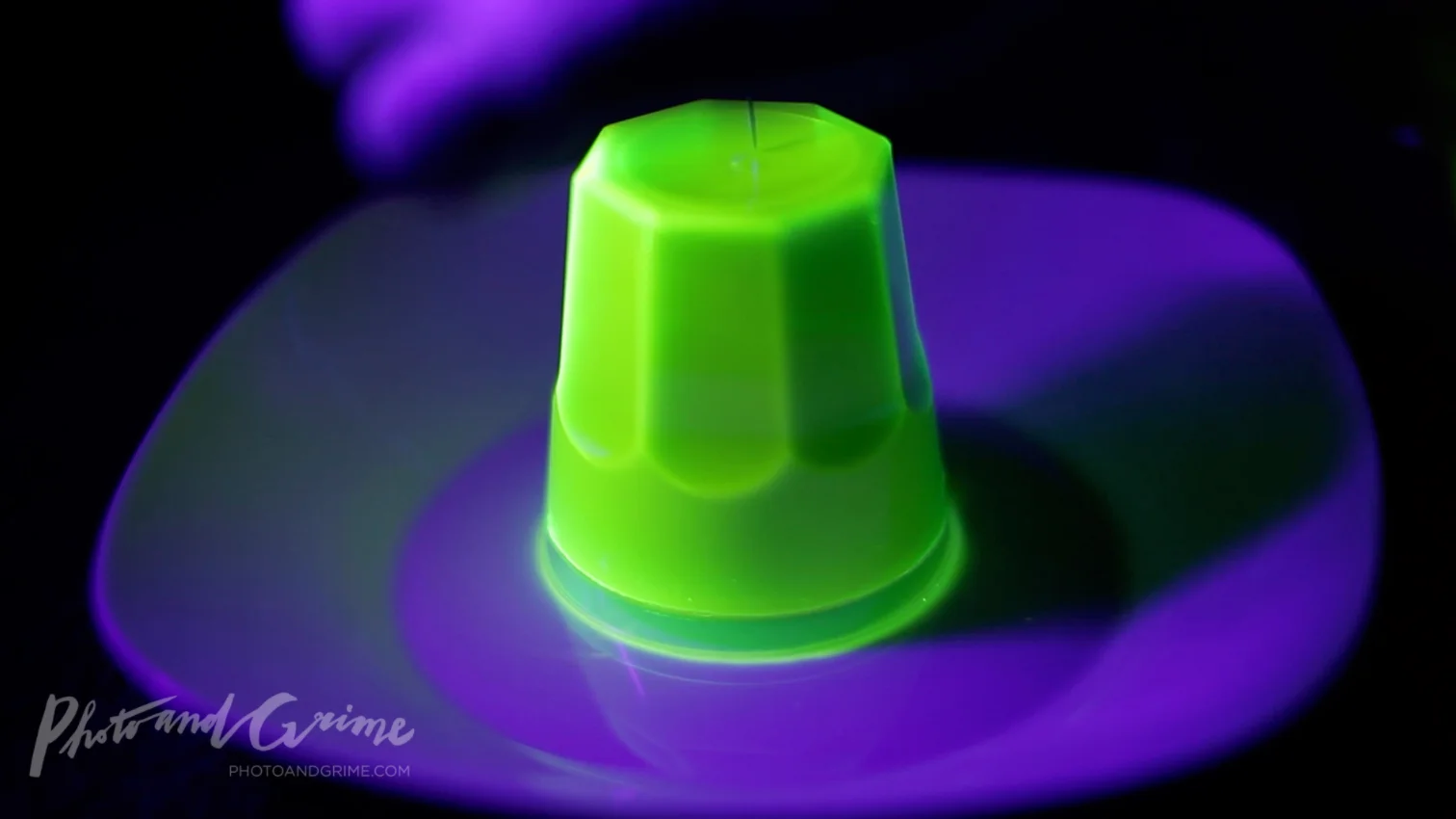 Pricking a hole in the bottom of the container can help to release the glow jelly.