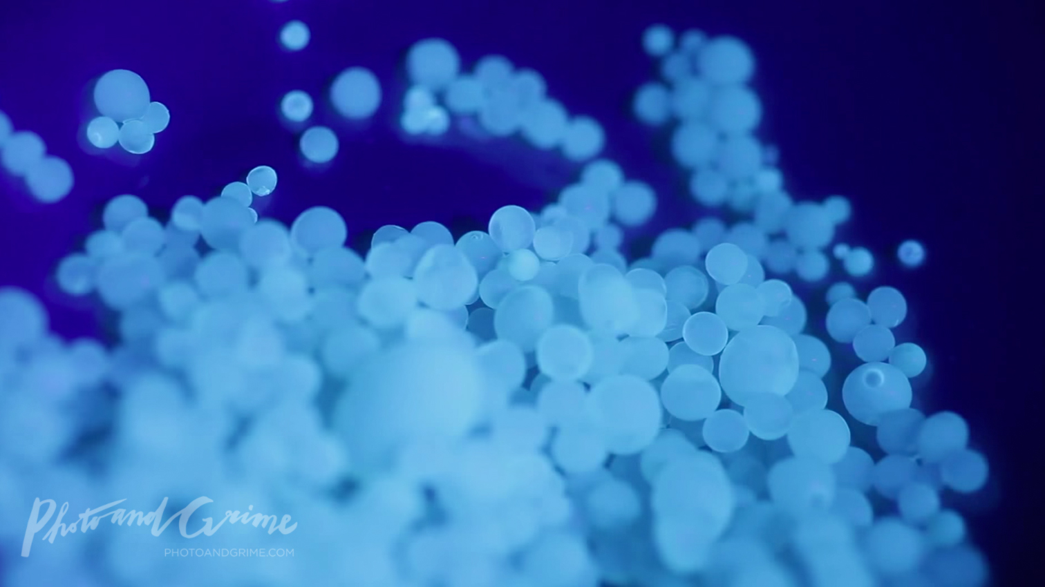 Edible Fake UV Glow in the Dark Caviar