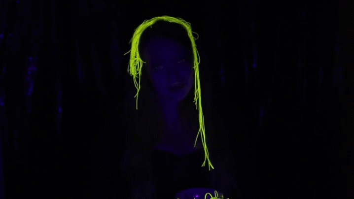 Glow noodles aren't just fun to eat.. They're great for sensory play activities too!
