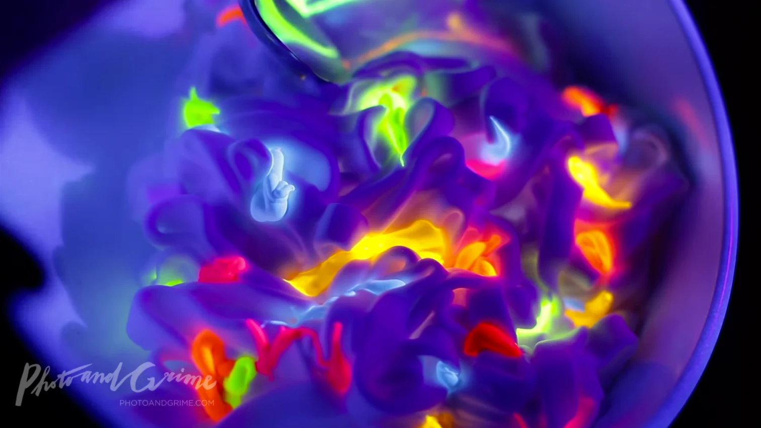 UV Glow in the Dark Foam Recipe