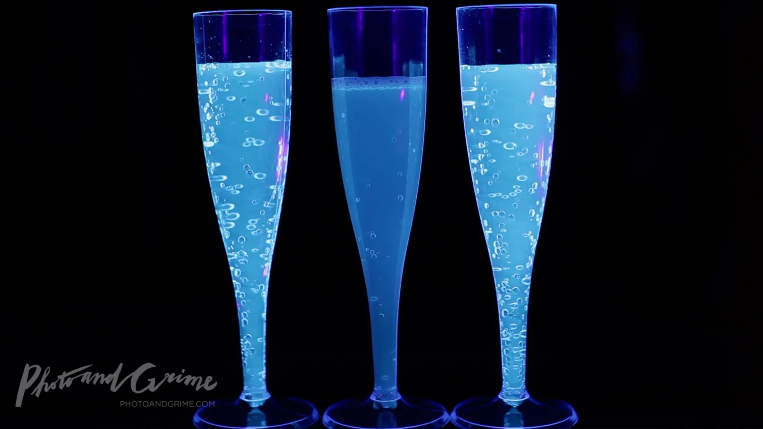 Blue UV Glow in the Dark Drinks