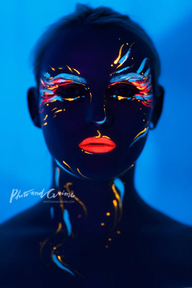 Make-up Tutorial: UV Blacklight Rave Look