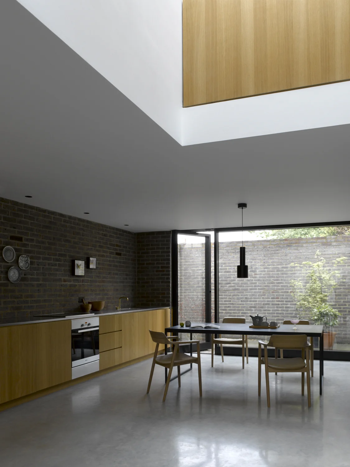 King’s Grove, Duggan Morris