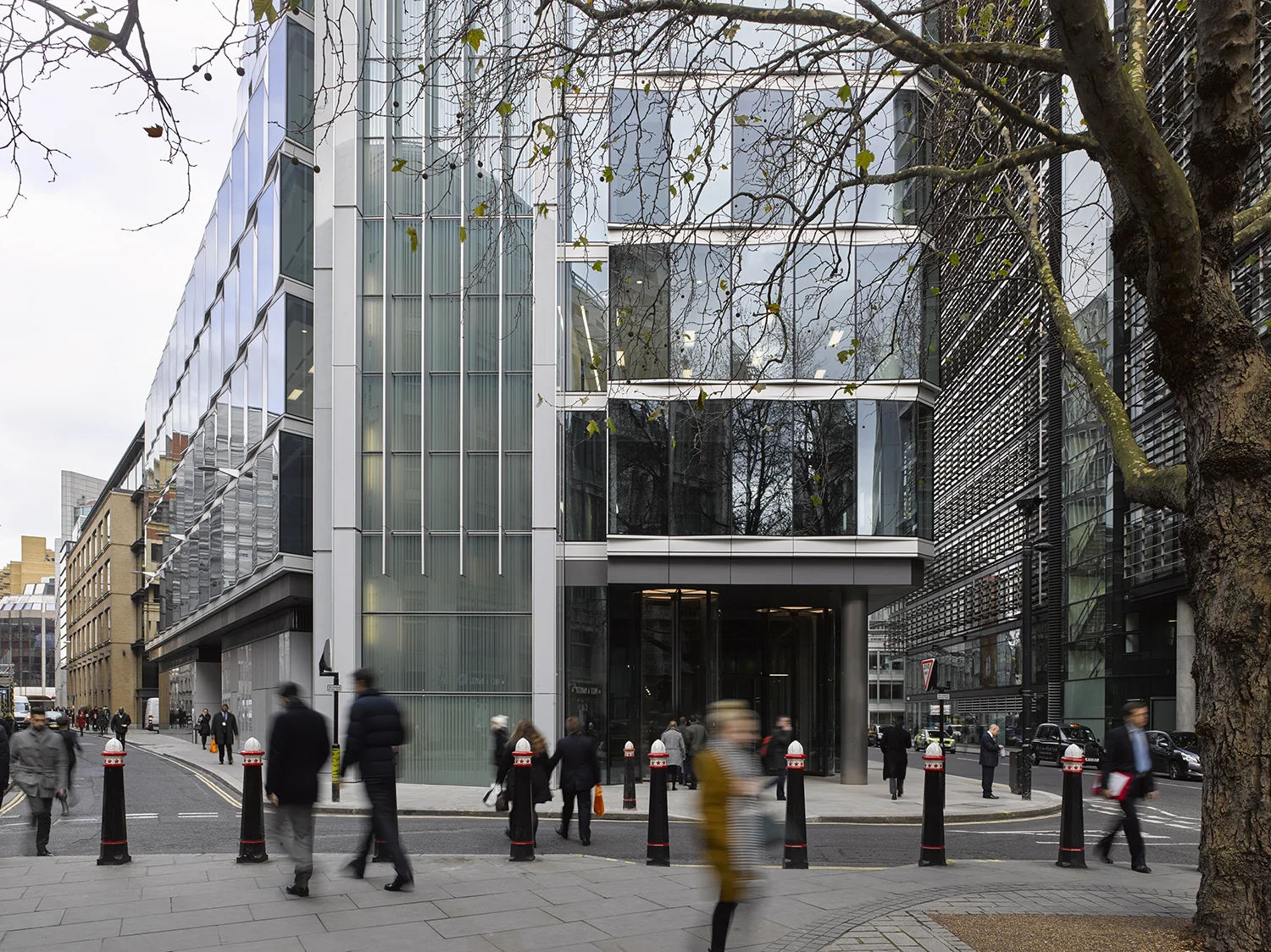 New Fetter Lane, Doone Silver