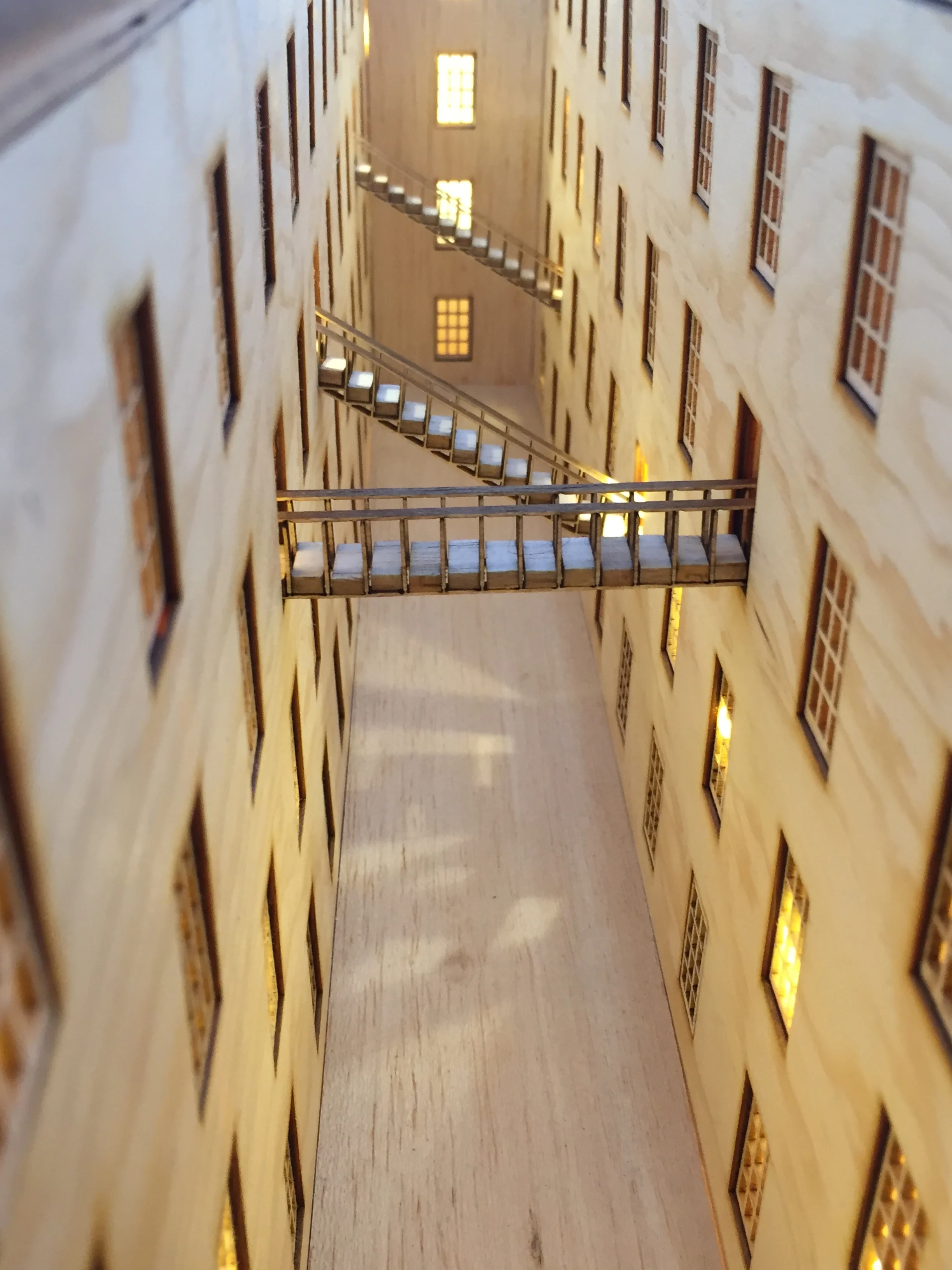 fto4 94x62x36 -2.JPG