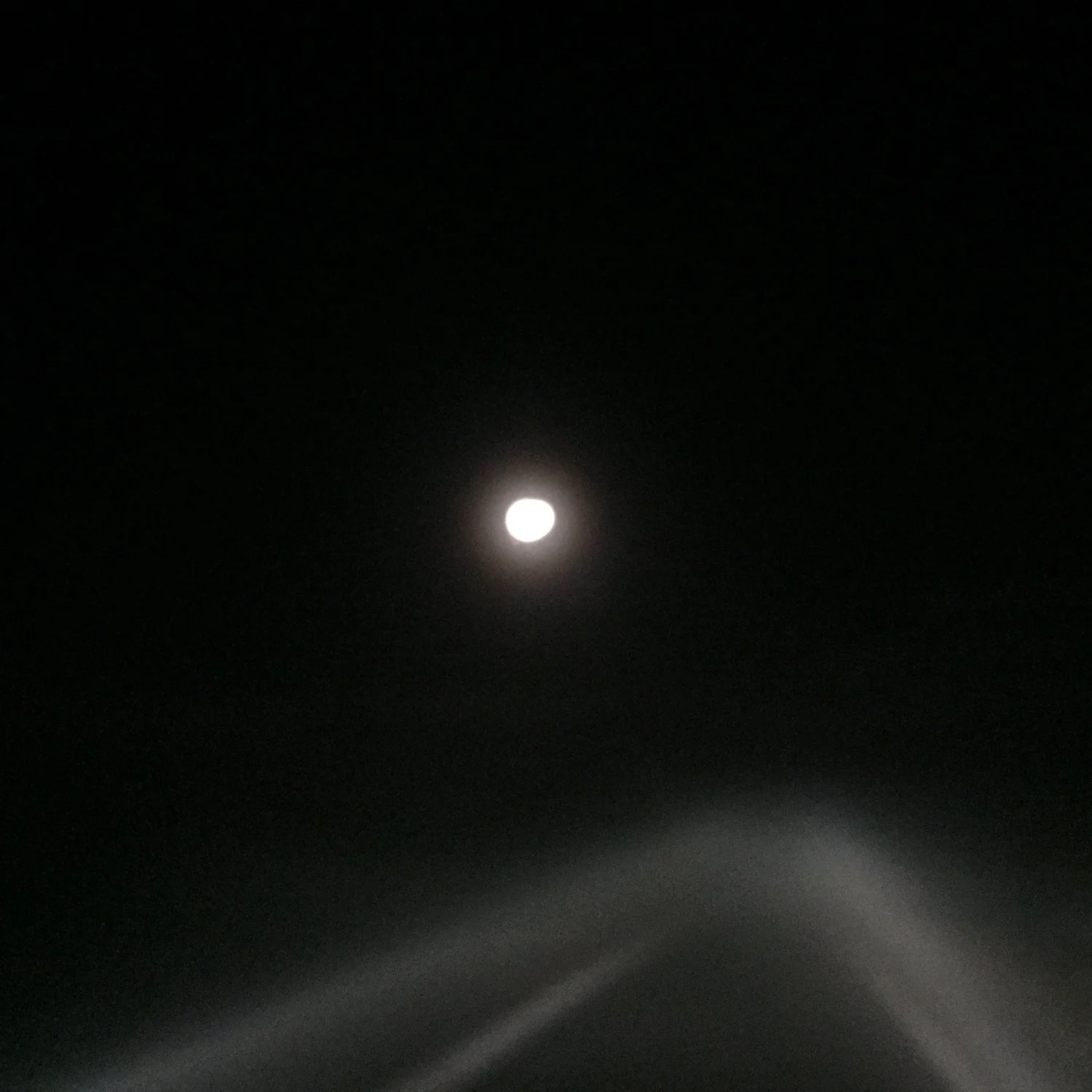 MOON ROAD - SIMONE