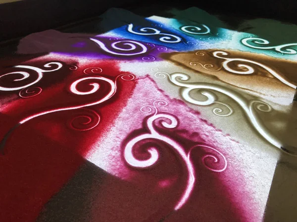 sand_sandartist_CharleneLanzel_color_spirals.jpg
