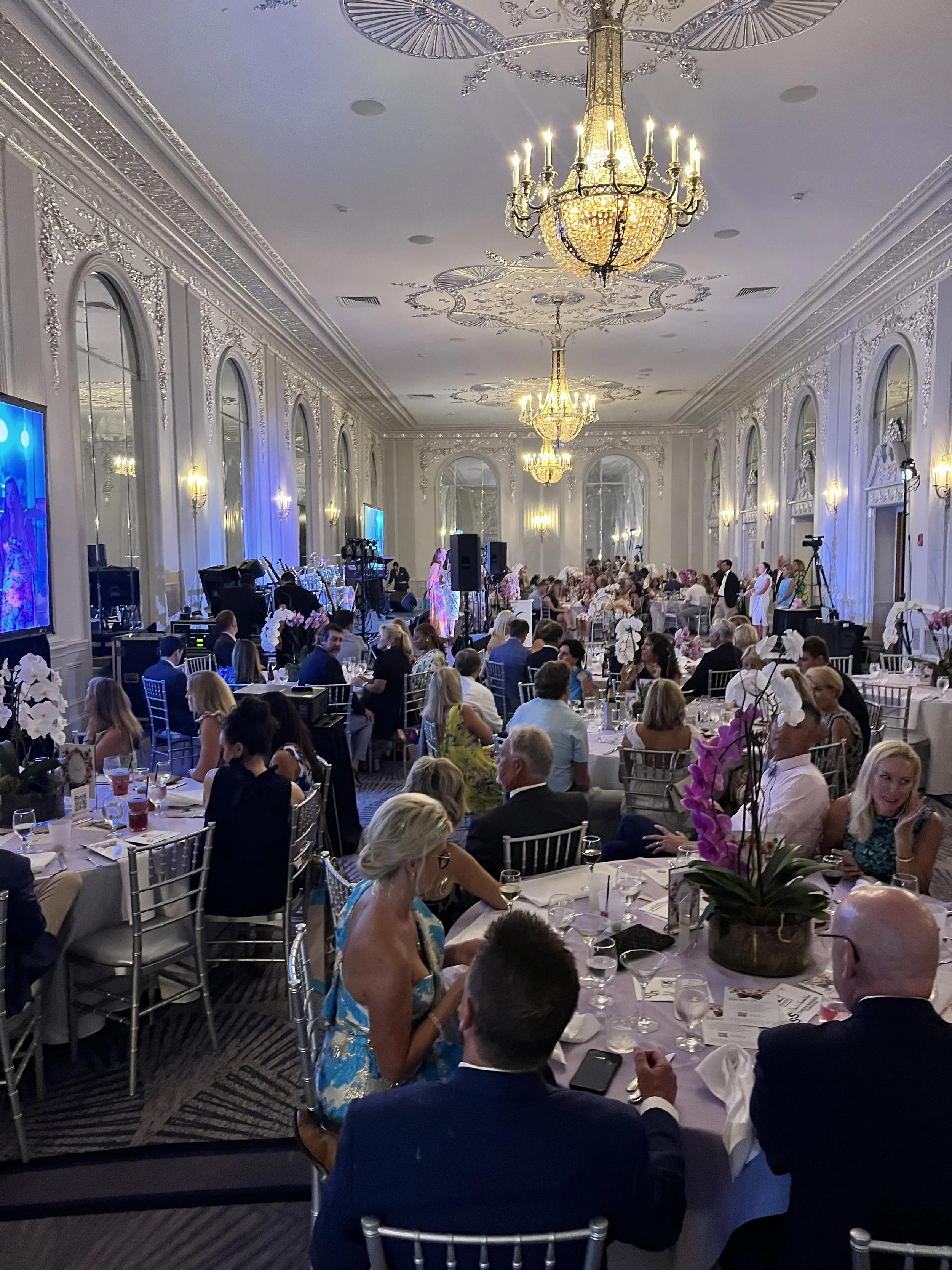 Bowties Crowd 2024.jpg