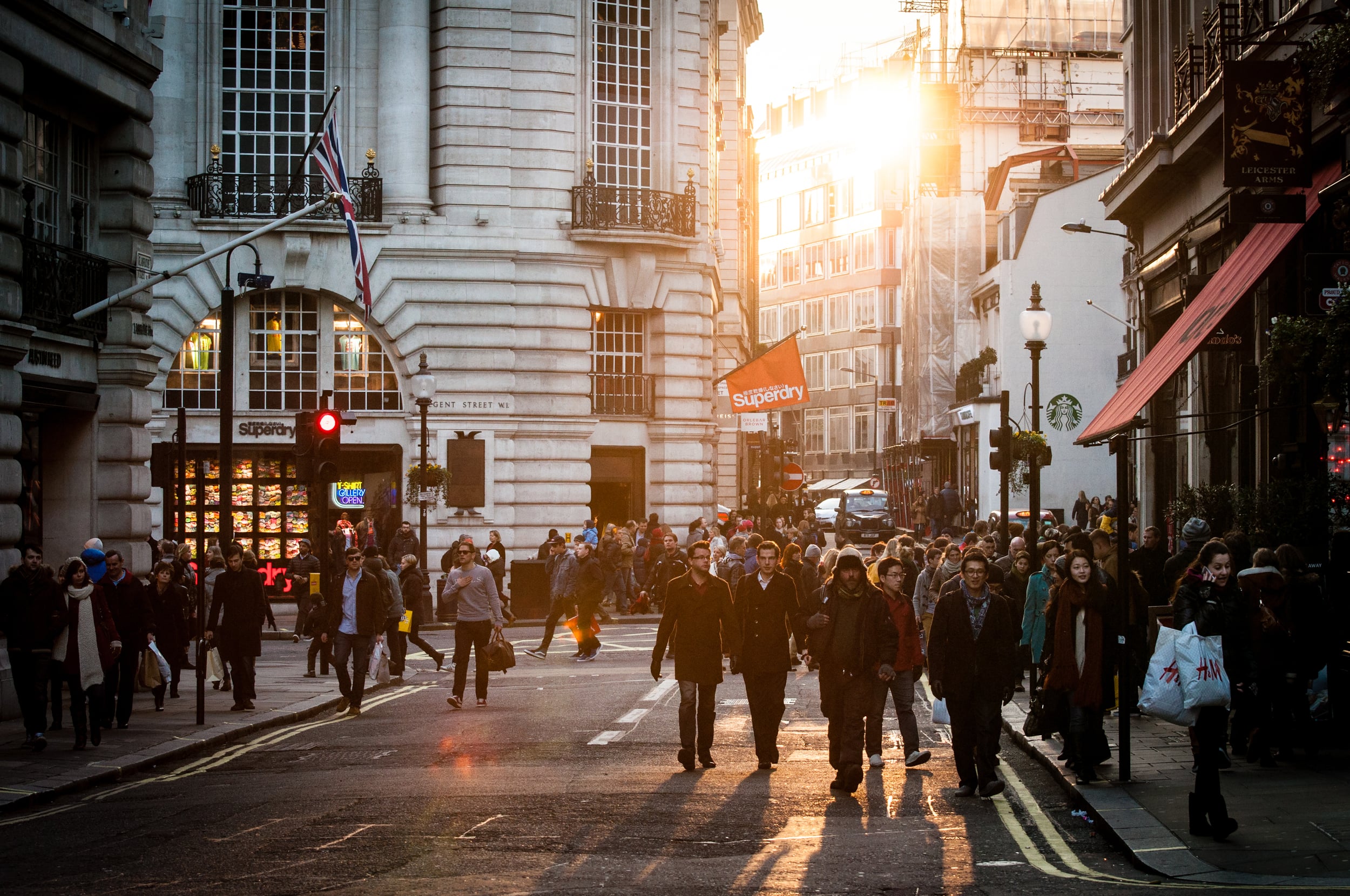 city-sunny-people-street.jpg