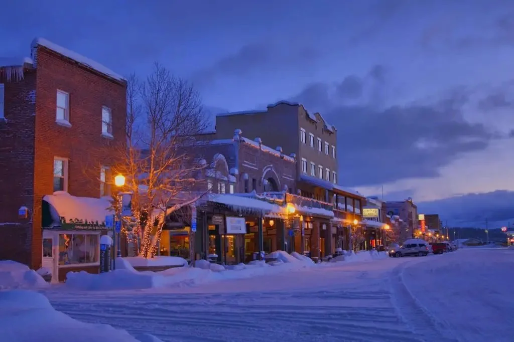 downtown-truckee-at-dawn-california.jpeg