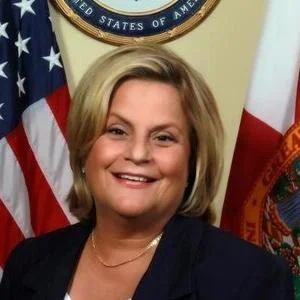 CONGRESSWOMAN ILEANA ROS-LEHTINEN OF FLORIDA SPEAKS AT CAPITOL HILL TO SUPPORT FALUN GONG