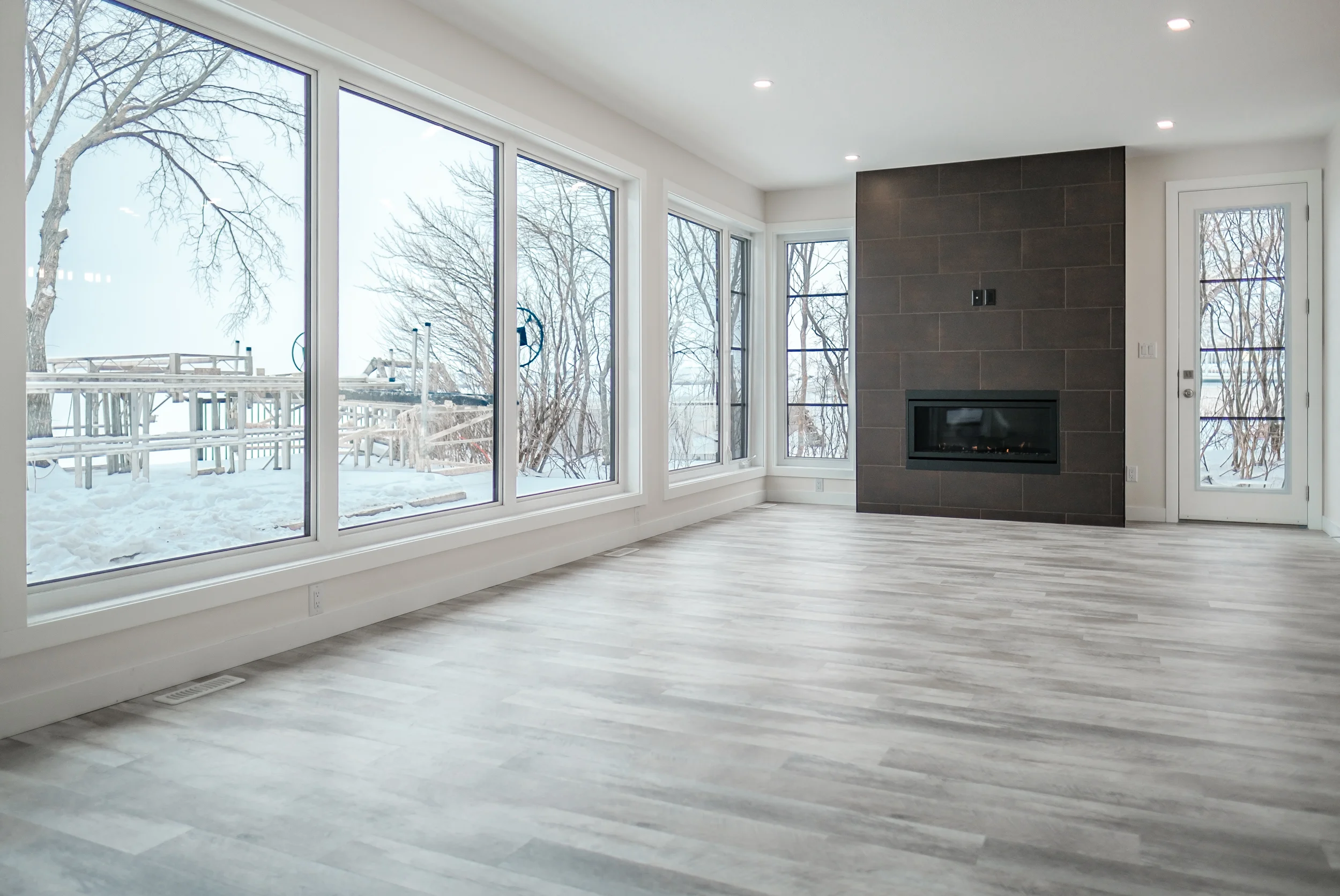 Katepwa Cottage - 72 Elm-3.jpg