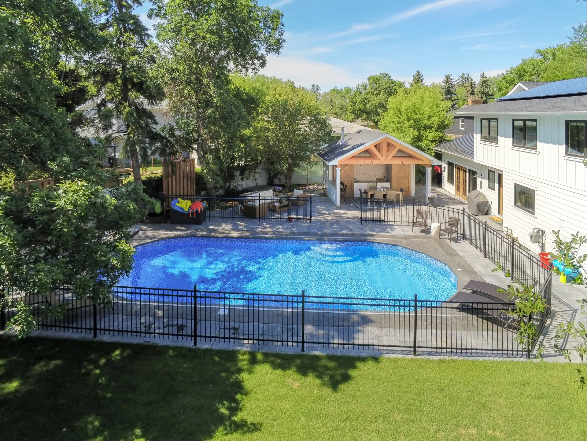 8 Lynn Bay Exterior-9.jpg