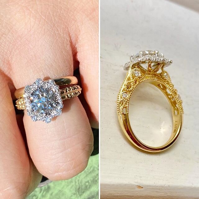 Matched with her simple gold wedding band, and a side detail shot - still gorgeous all the way around 😍 #jmaxwelljewelry #customdesign #engagementring