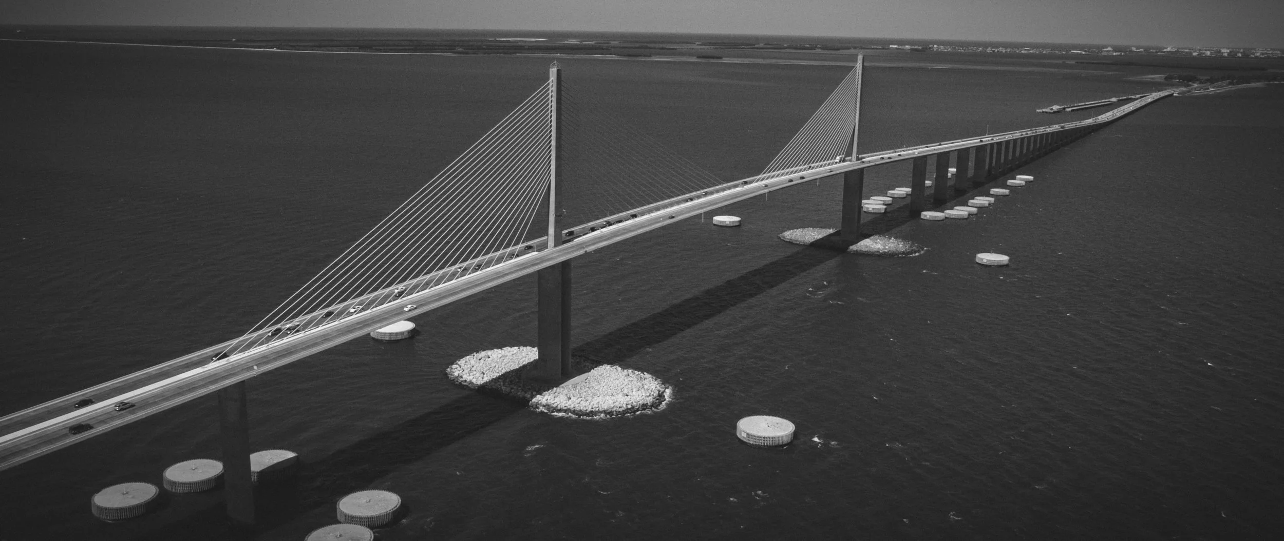 A006_C009_0304B4_001.R3D.10_21_35_18.Still001.jpg