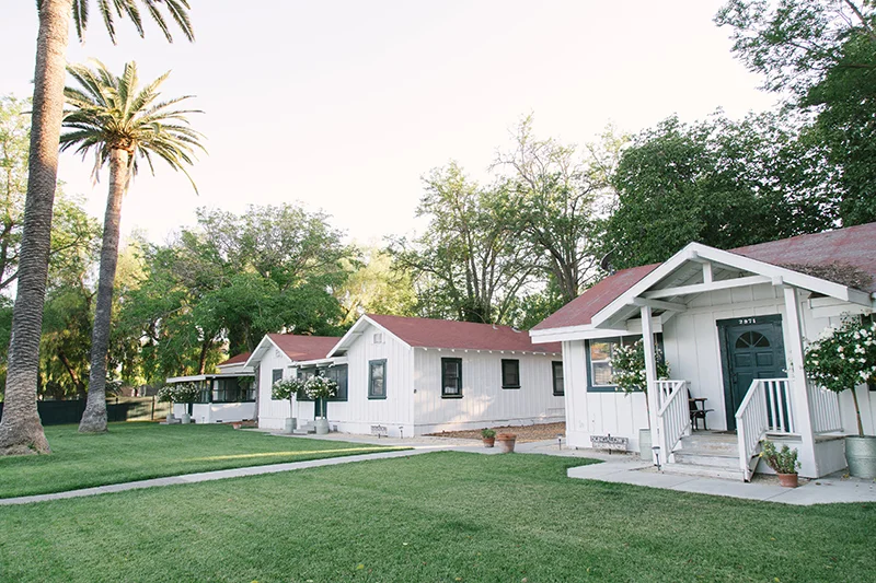 BUNGALOW-3-0039_LR.jpg