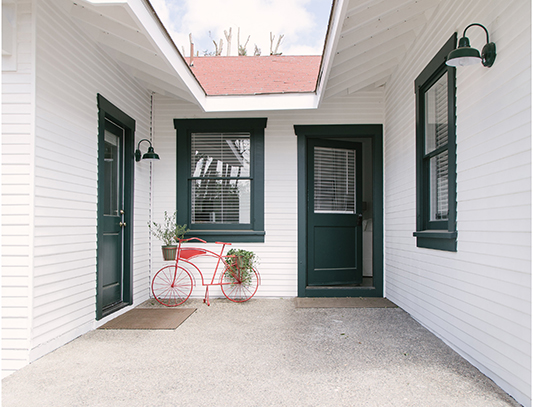 West-Cottage-2-0110_LR.jpg