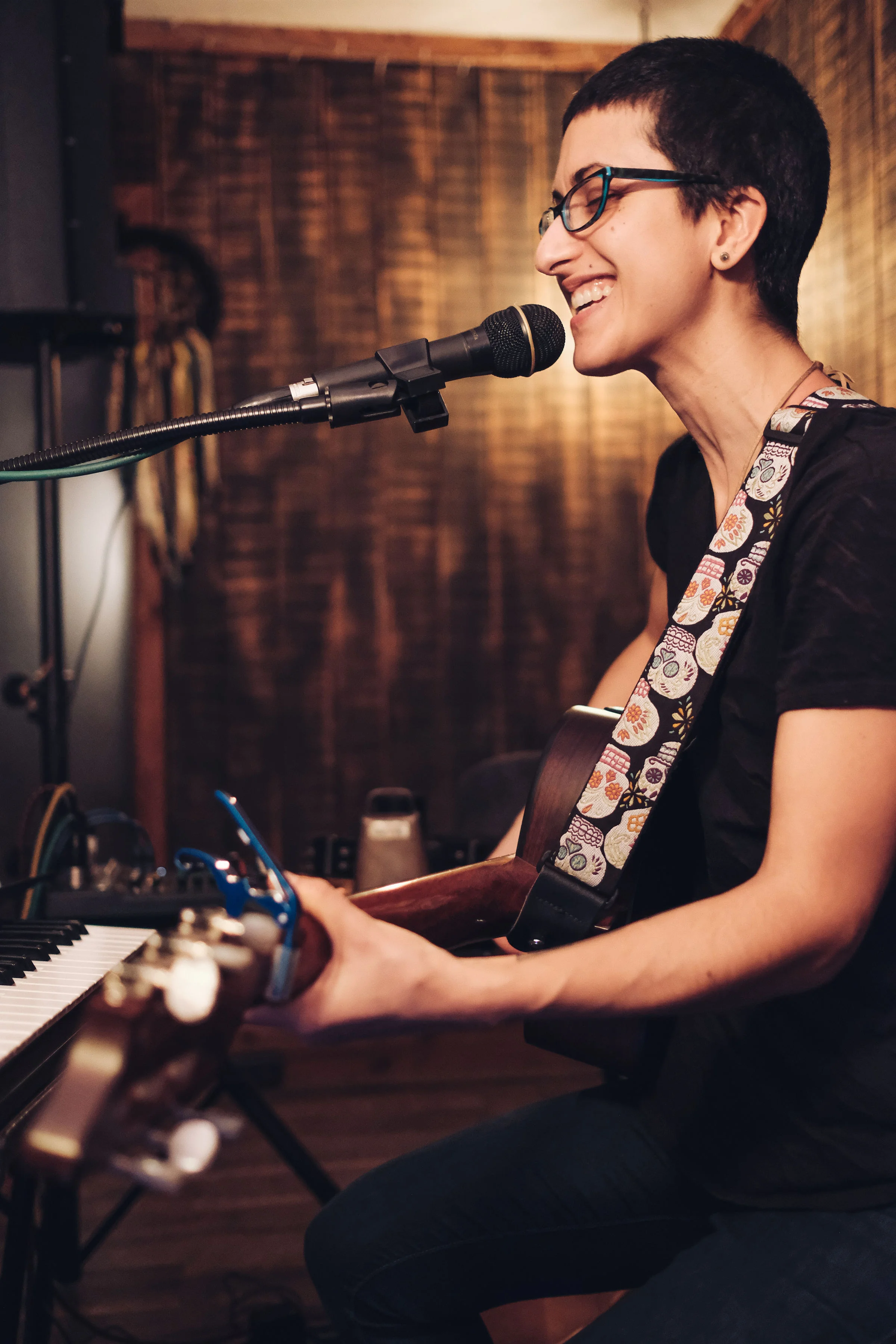Shireen Amini LIVE Día de Los Muertos / First Friday