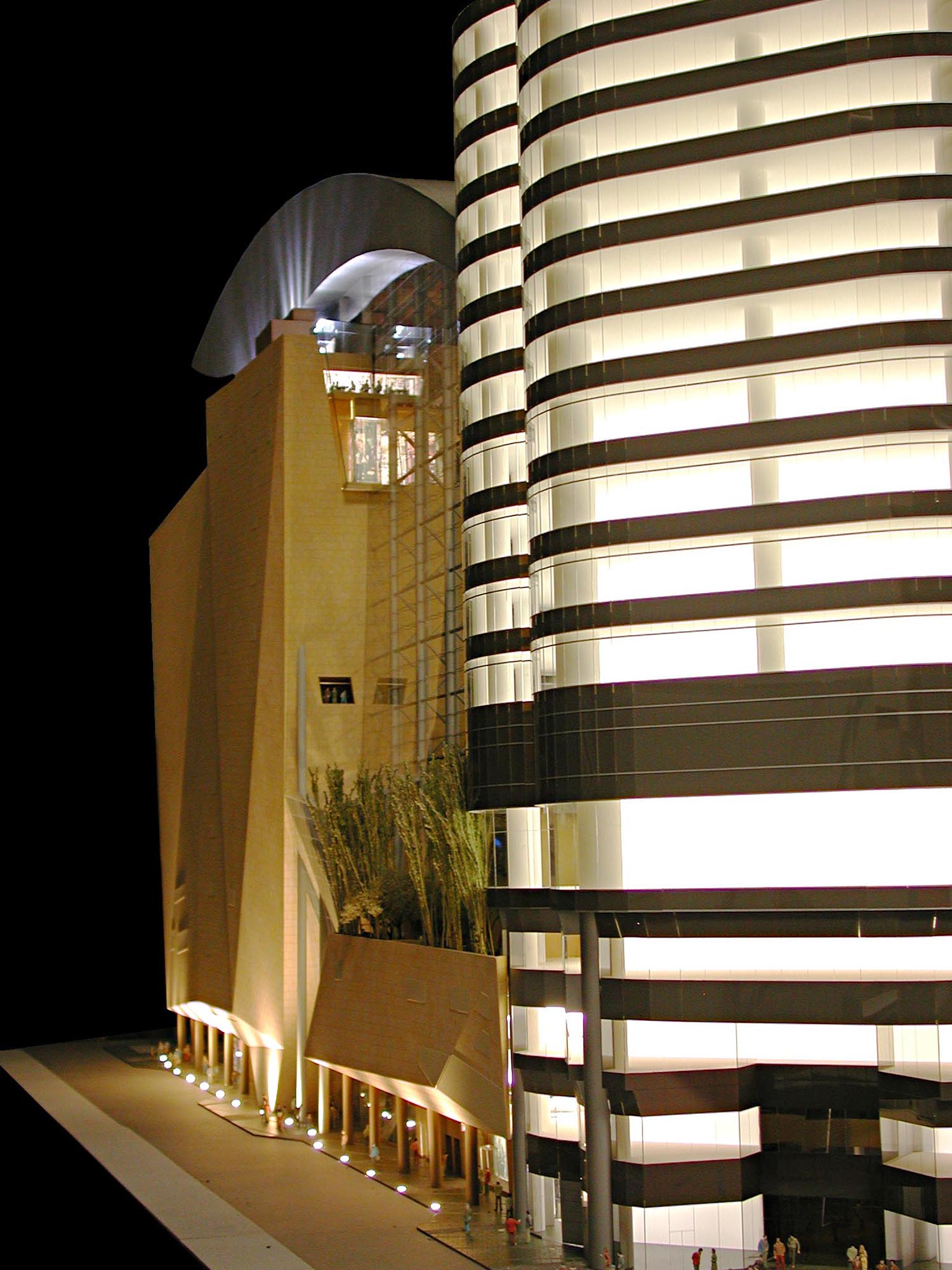 Langham Place Mall 2.jpg