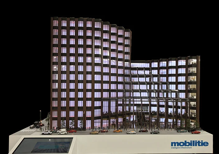 70 W Madison