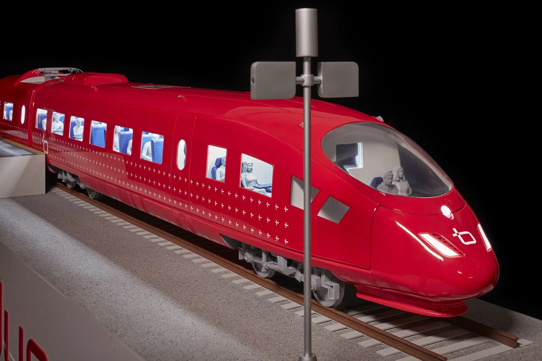 Boldyn Electric Train 9.jpg