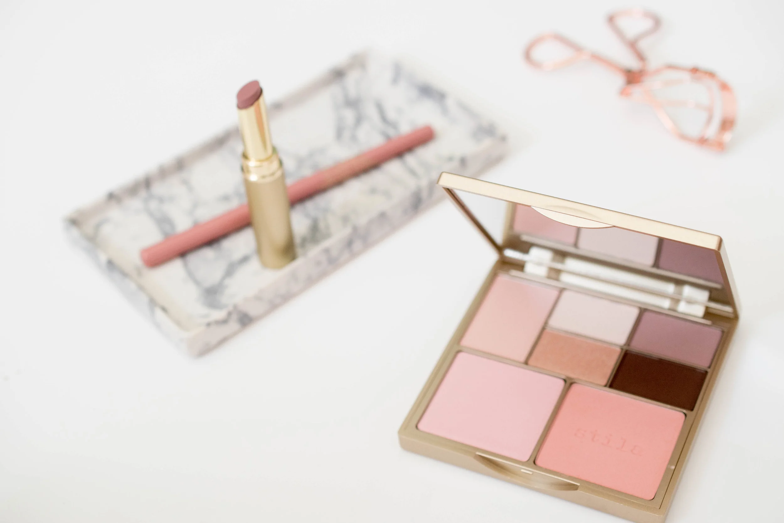 The New Stila 'Stay All Day' Collection + Perfect Me, Perfect Hue Palette Review