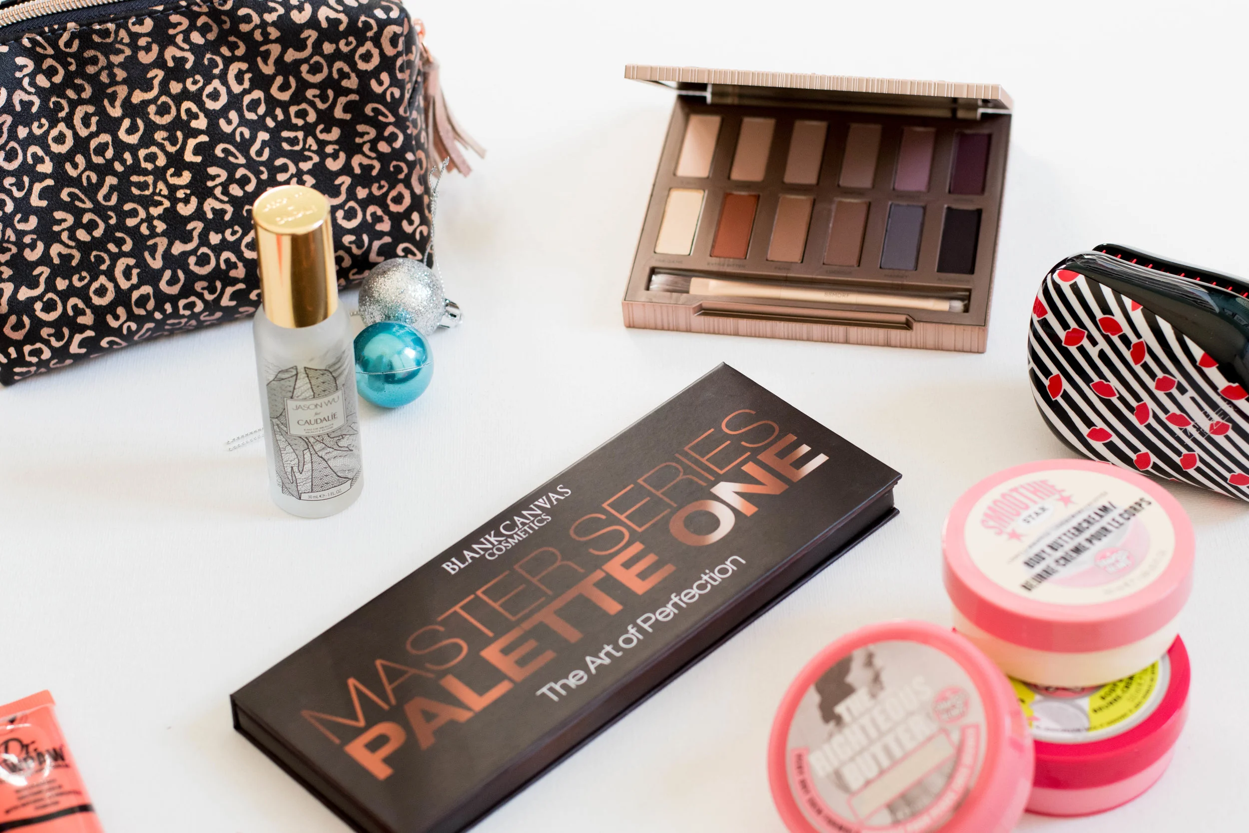 The Beauty Gift Guide for the Girl That Has It All | blog beauty
