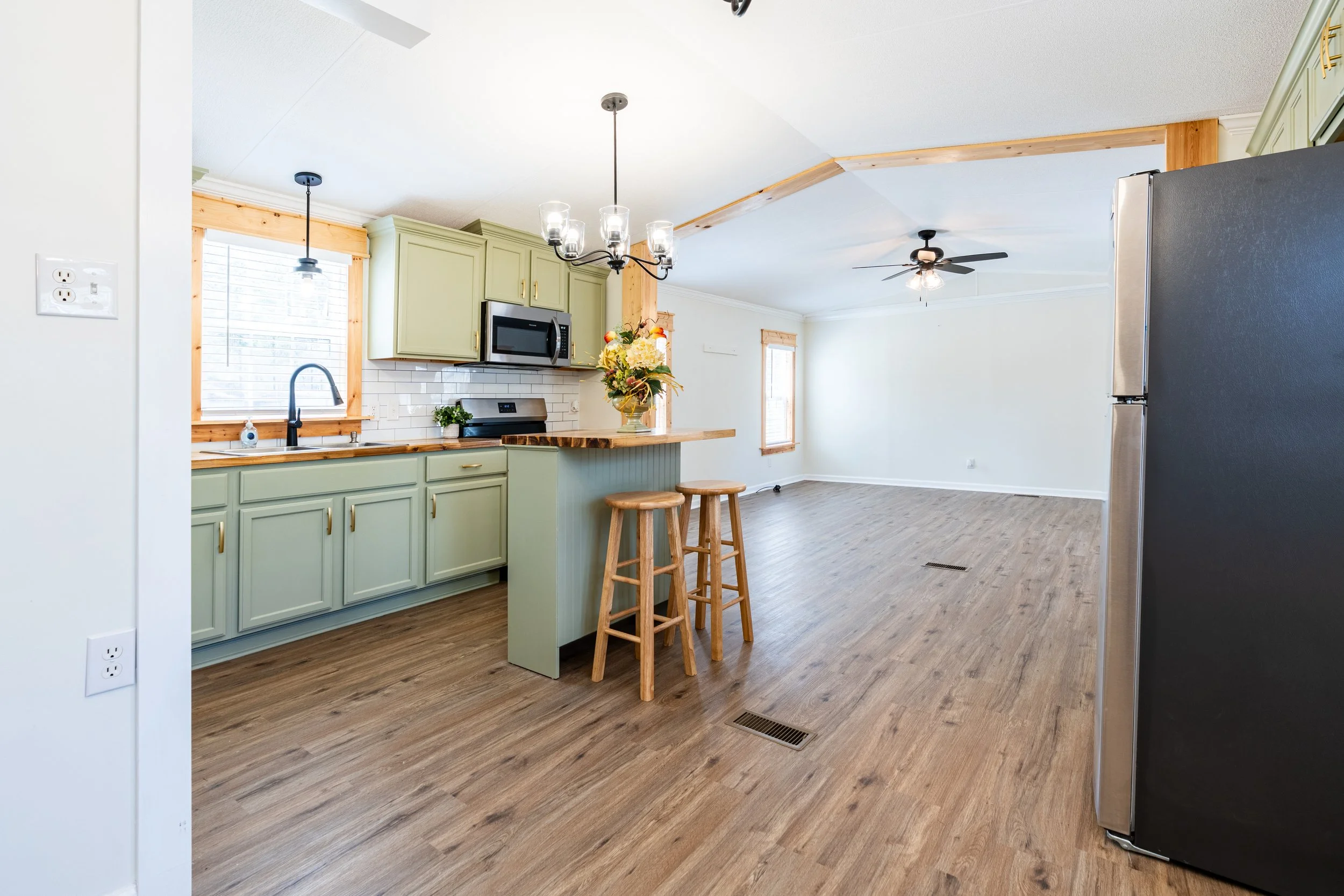 413 Fantail Lane-30.jpg
