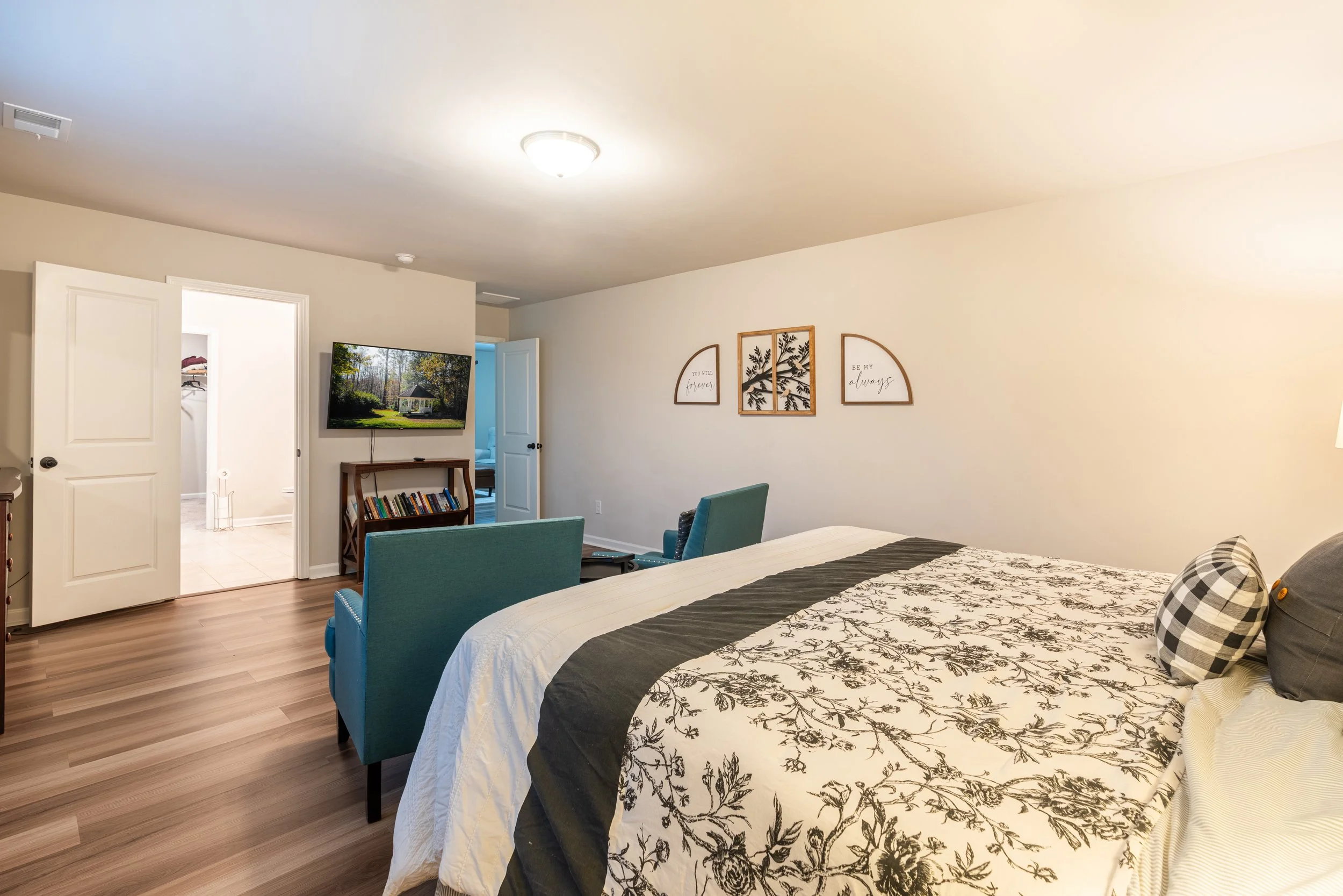 828 Casey Street-46.jpg