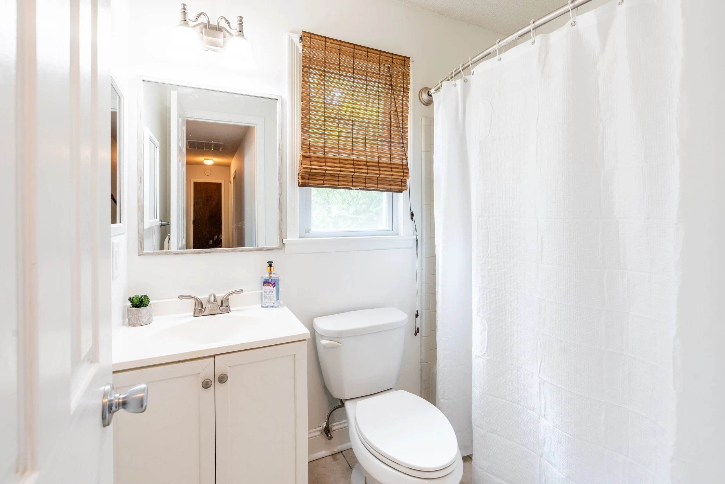 1948 Planters Drive-41.jpg