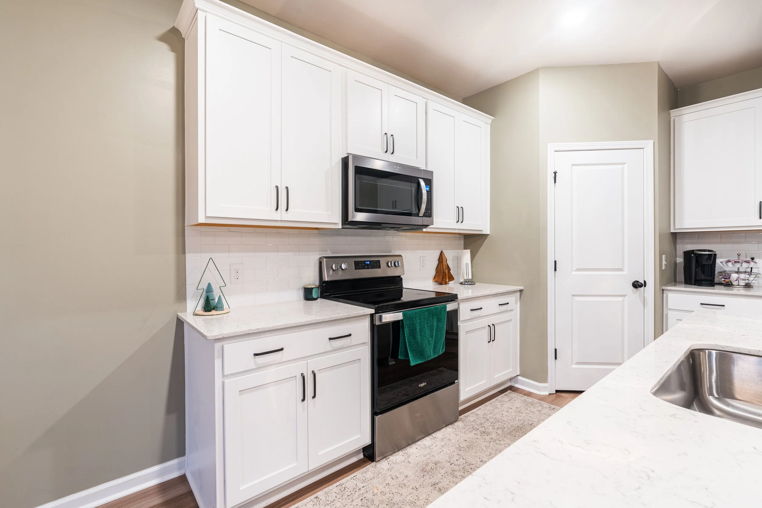 828 Casey Street-20.jpg