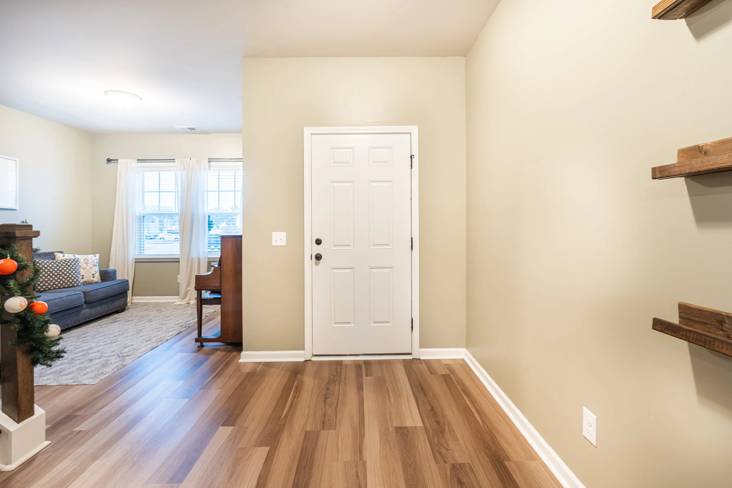 828 Casey Street-36.jpg