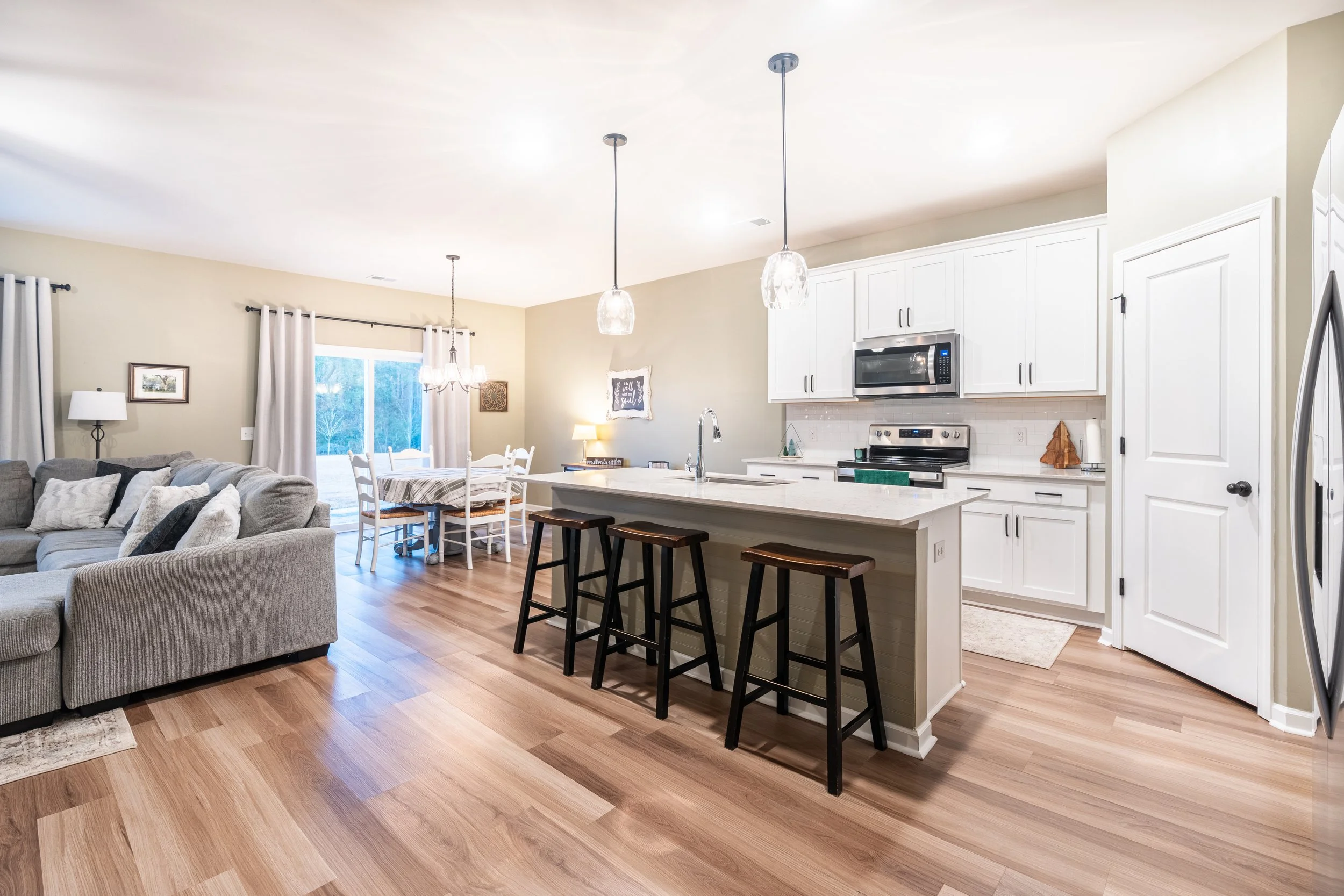 828 Casey Street-13.jpg