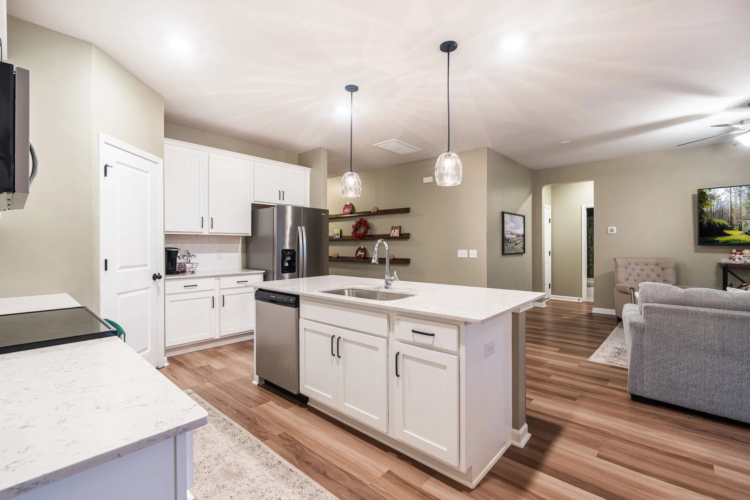 828 Casey Street-21.jpg