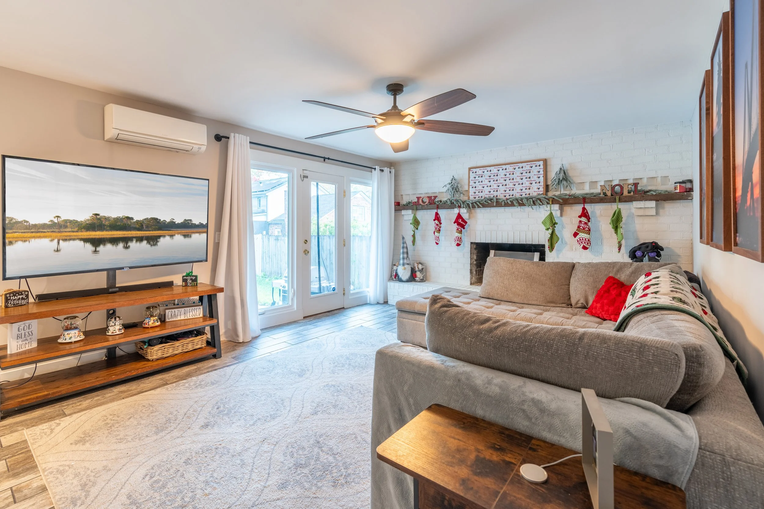 54 S Basilica-33-tv-replacement.jpg