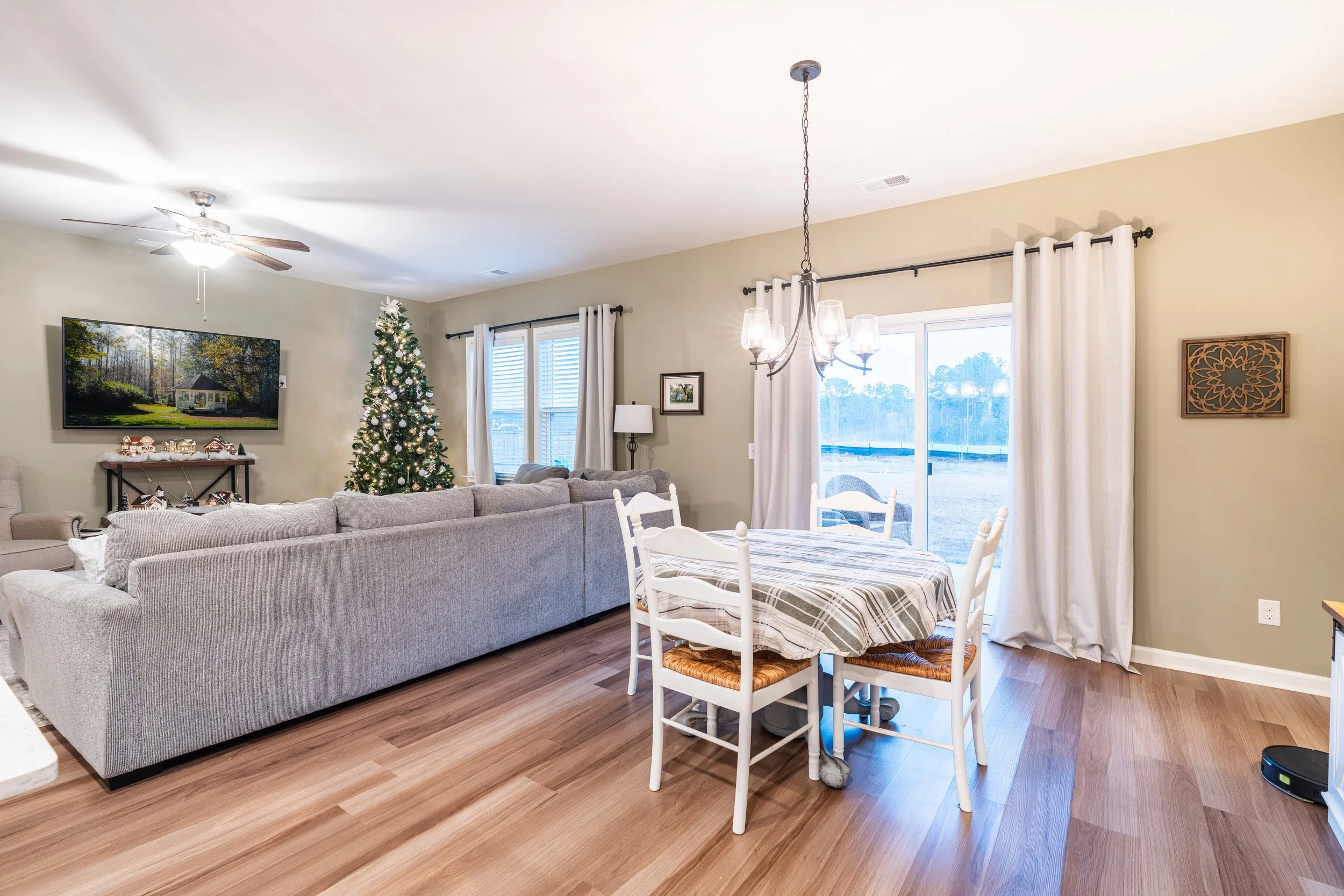 828 Casey Street-18.jpg