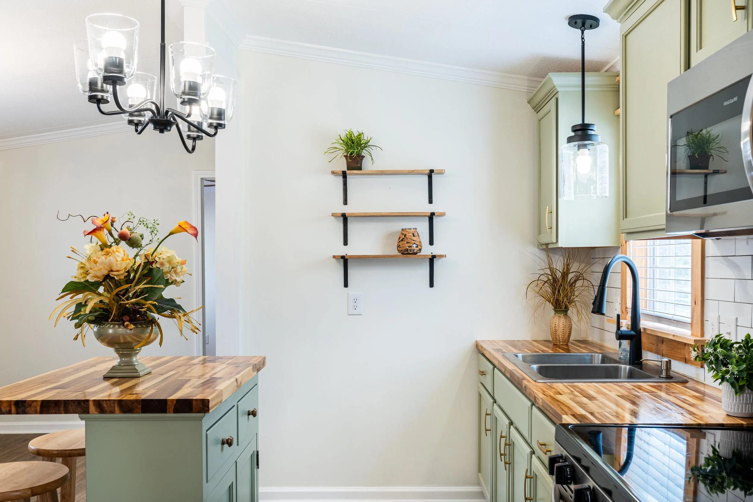413 Fantail Lane-34.jpg