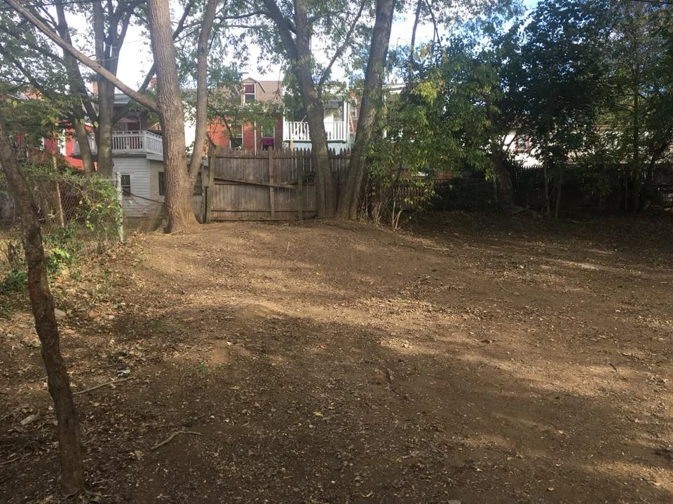 The vacant lot and future home of Beaver Street Park