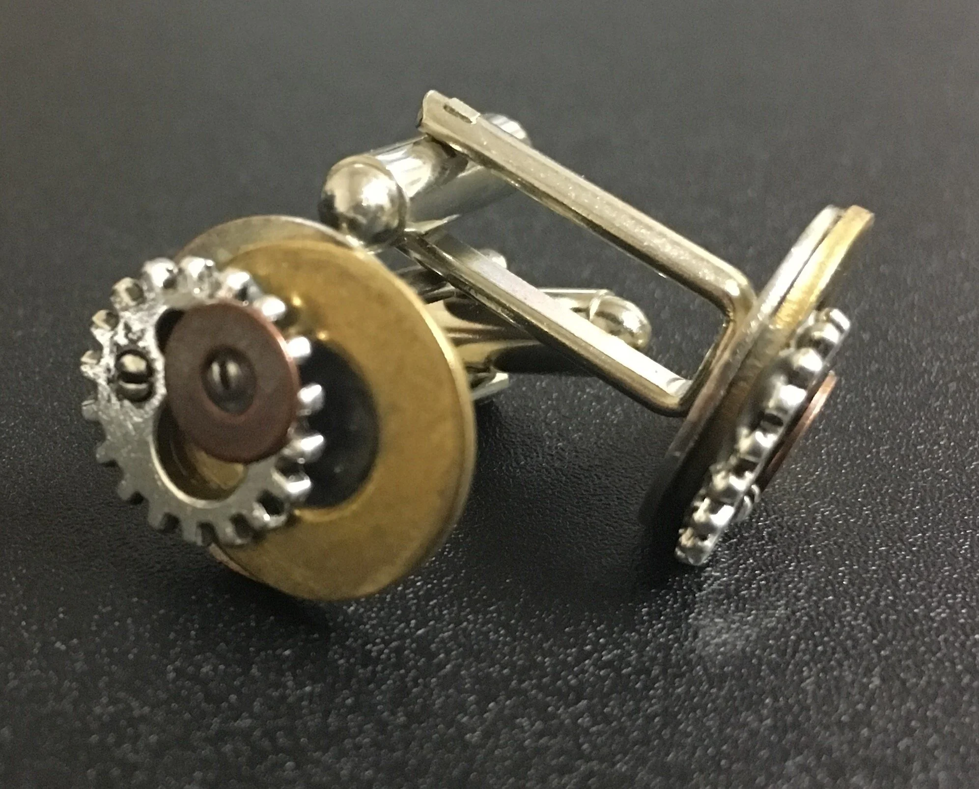 Cuff Links_gears_washers.jpg