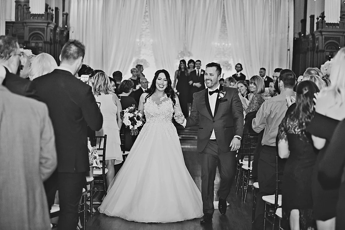 windsor-wedding-photographer-waters-edge-bourbon-rose-floral-design-eryn-shea-photography-pronovias-gown_0062.jpg