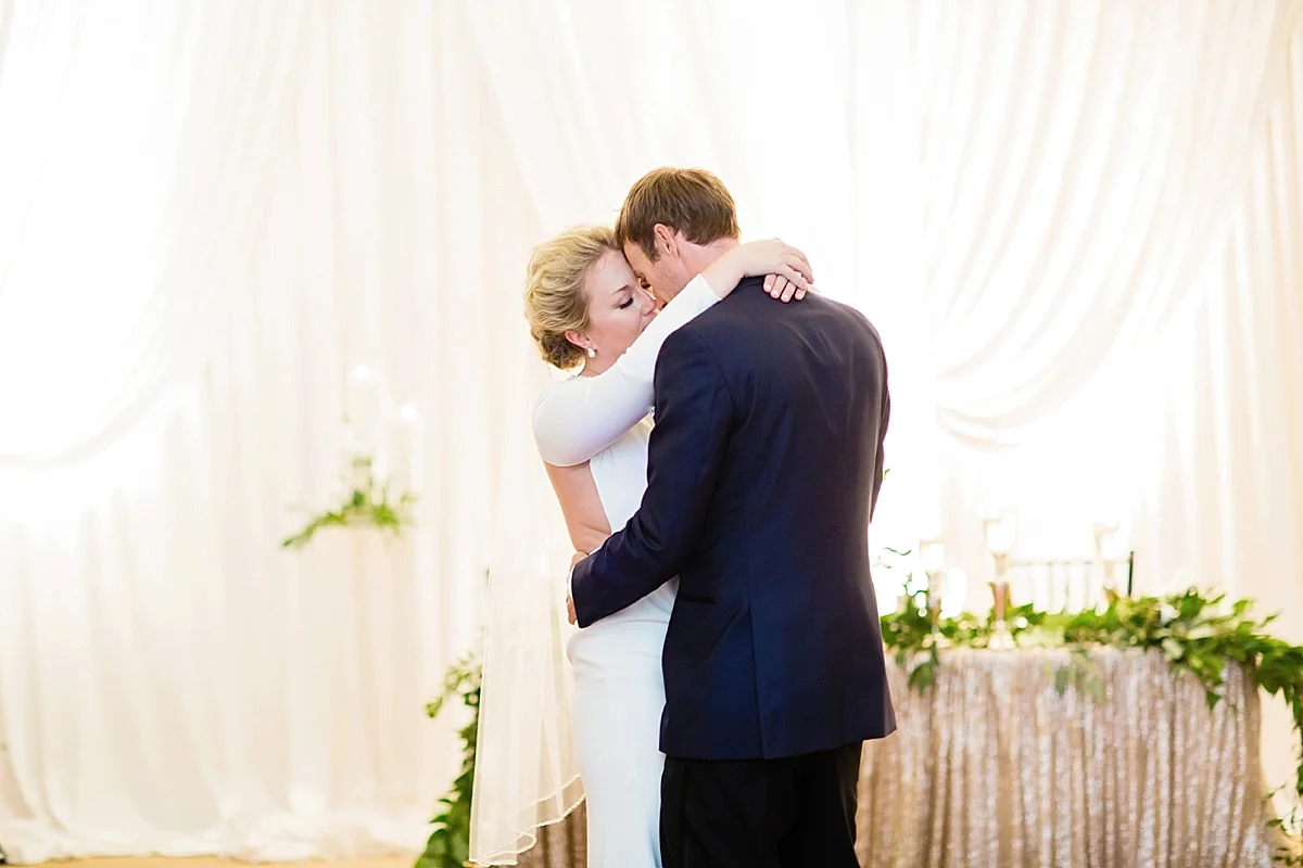 windsor-wedding-photographer-ambassador-golf-club-wedding-eryn-shea-photography_0071.jpg