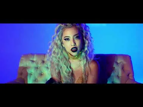 Alisa Ueno + Vigiletti - Is That It